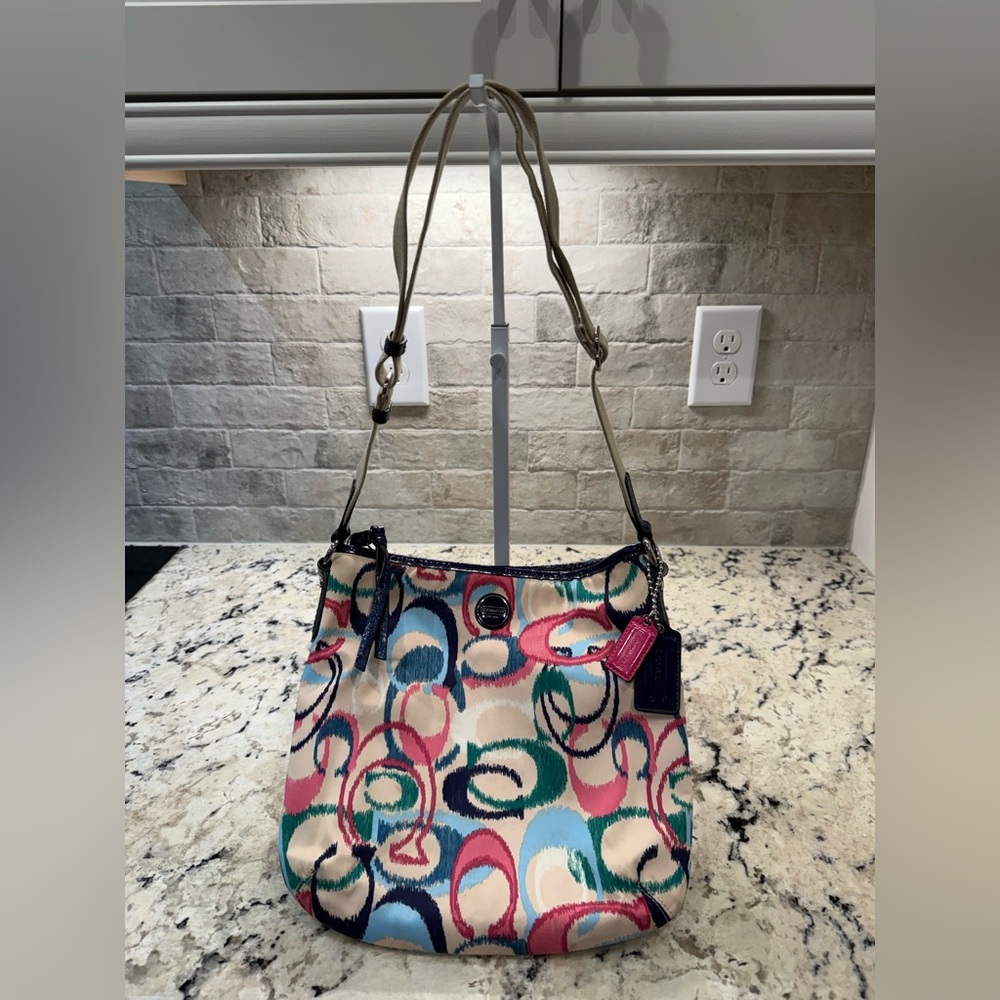 Coach EUC Ikat Scribble Multicolor Shoulder/Crossbody Bag